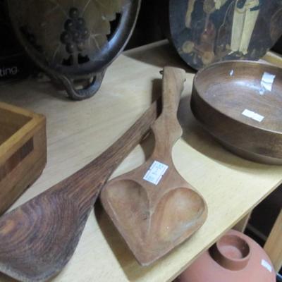 Wooden Box & Pear Wood Music Tray With Grapes Wooden Utensils