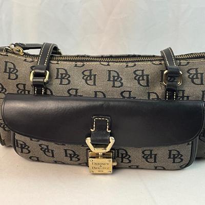 Lot F 283 Dooney & Bourke Shoulder Bag NWT Dooney & Bourke Leather Wallet