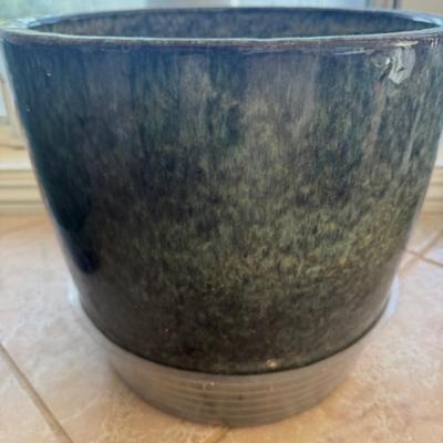 2 Pots