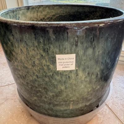 2 Pots