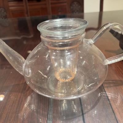 Teapots and Cups