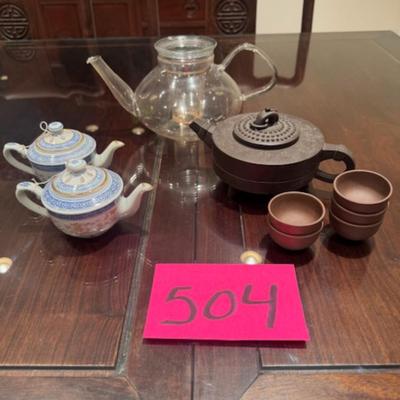 Teapots and Cups