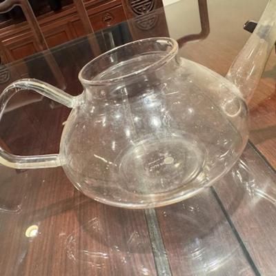 Teapots and Cups