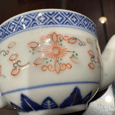Teapots and Cups