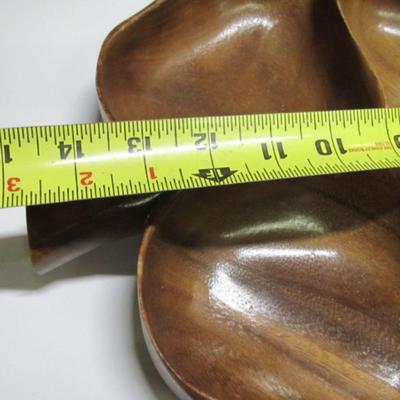 Wood Craft Hawaiian Monkey Pod Vintage Leaf Shaped Divided Wood Tray & Wood Disc