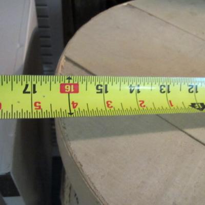 Display Stands & Boxes
