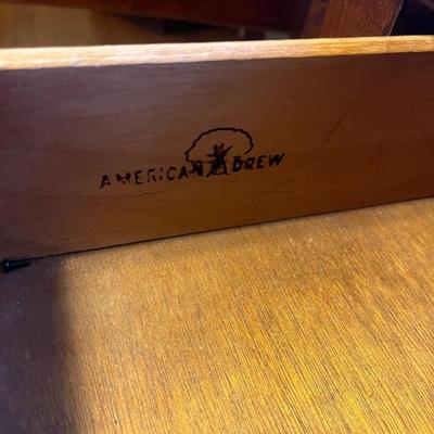 American Drew End Table (DR-MG)