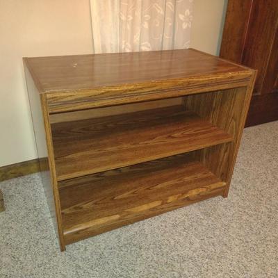 Wood Finish Media Stand- Approx 27 1/2" x 15" x 21 1/4" Tall