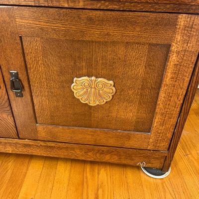 Arts & Crafts Style Multi-Purpose Armoire (LR-MG)