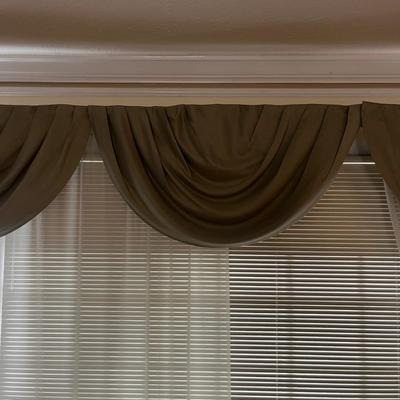 Sheer Drapes & Curtains (LR-MG)