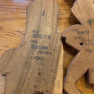 Hunter & Gatherer Wooden Pieces of Wall Art (O-MG)
