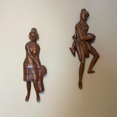 Hunter & Gatherer Wooden Pieces of Wall Art (O-MG)