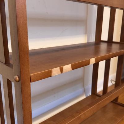 Contemporary Mission-Style Wooden Bookshelf (GB-DZ)