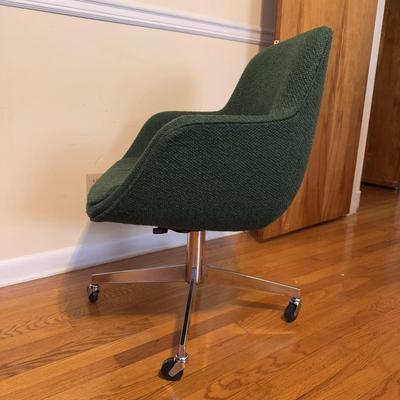Steelcase Swivel Office Chair (GB-DZ)