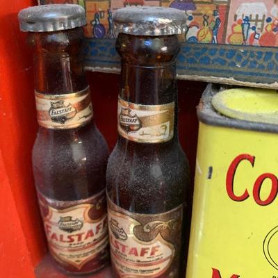 Vintage Spice Tins Case w/Tins +++