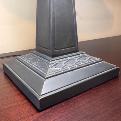 Tiffany Style Stained Glass Table Lamp (GB-DZ)
