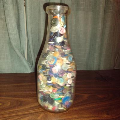 Quart Size Glass Milk Bottle with Nice Selection of Buttons