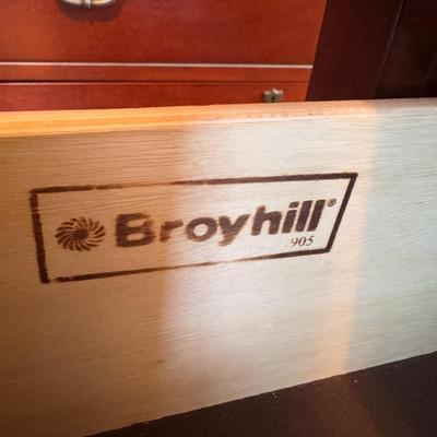 Broyhill Two-Drawer Wooden Nightstand (GB-DZ)