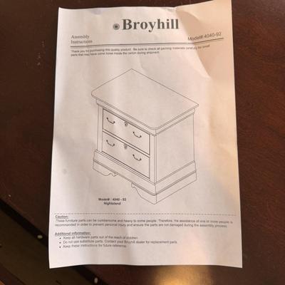 Broyhill Two-Drawer Wooden Nightstand (GB-DZ)