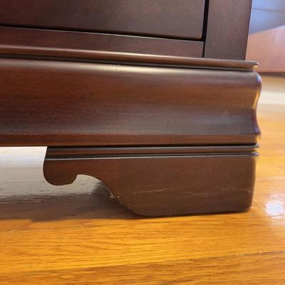 Broyhill Two-Drawer Wooden Nightstand (GB-DZ)