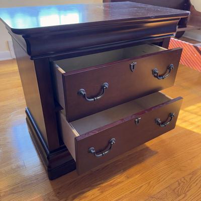 Broyhill Two-Drawer Wooden Nightstand (GB-DZ)