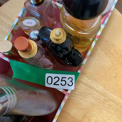 Vintage Vanity Perfume Items Lot