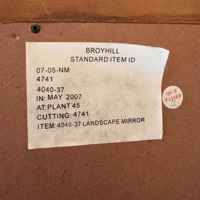 Broyhill Eight Drawer Dresser w/ Attached Mirror (GB-DZ)