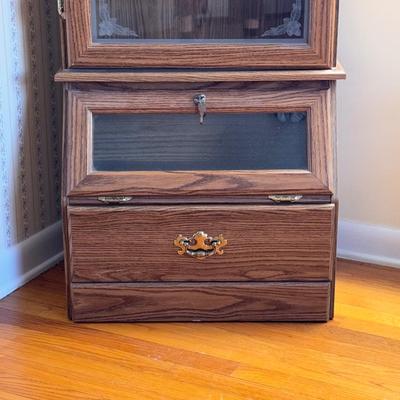 Remington Wooden Gun Cabinet w/ Keys (GB-DZ)