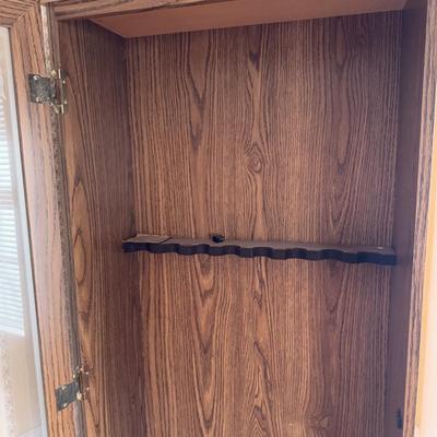 Remington Wooden Gun Cabinet w/ Keys (GB-DZ)