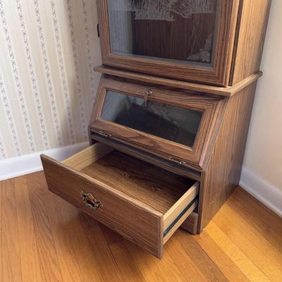 Remington Wooden Gun Cabinet w/ Keys (GB-DZ)