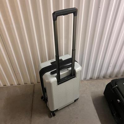 Coleman, Addidas & Away Luggage & Travel Accessories (1018B-RG)