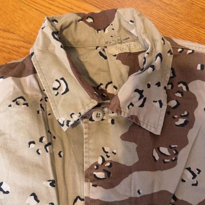 Army Desert Storm Camo Jacket and Pants - Men’s Large (GB-DZ)