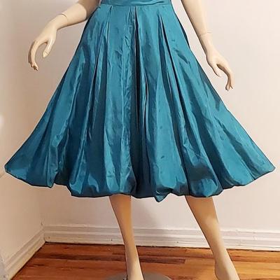 Vtg 50-60s Fit & Flare Shantung dress w/Crinoline