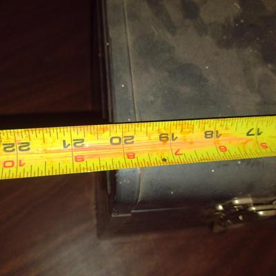 Vintage Craftsman Metal Tool Box- Approx 20" x 8" x 9" Tall