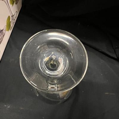 Five Dozen Wine Glasses (1018B-RG)