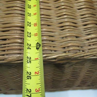 Bushel Basket & Wicker Basket