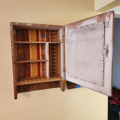 Vintage Wood Medicine Cabinet 17x22x7
