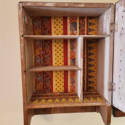 Vintage Wood Medicine Cabinet 17x22x7