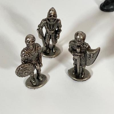 LOT 69: Collection of Miniature Metal / Plastic Toy Figurines and More