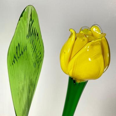 LOT 71: Stunning Hand Crafted Art Glass Flowers and Hoosier Vase