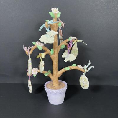 LOT 107: Lenox Easter Tree