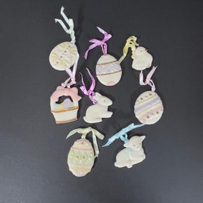 LOT 107: Lenox Easter Tree