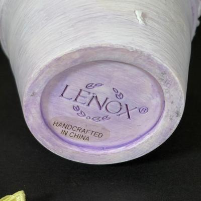 LOT 107: Lenox Easter Tree