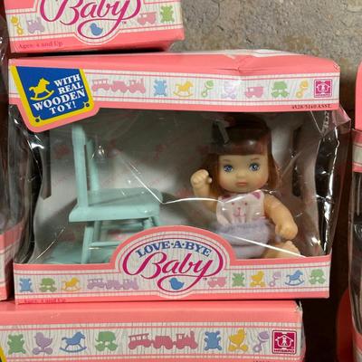 LOT 109: Vintage Love A Bye Baby Collection