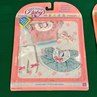 LOT 109: Vintage Love A Bye Baby Collection