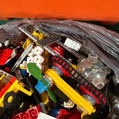 LOT 111: Construx by Fisher Price & Lego Collection