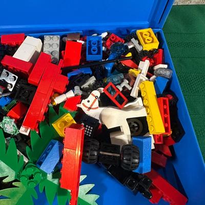LOT 111: Construx by Fisher Price & Lego Collection