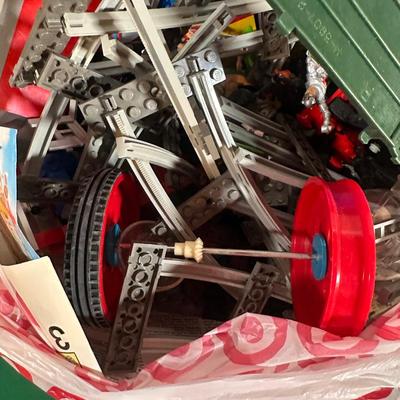 LOT 111: Construx by Fisher Price & Lego Collection