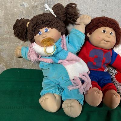 LOT 112: Cabbage Patch Kids Collection!