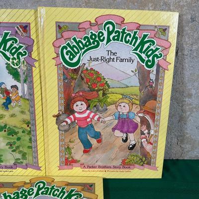 LOT 112: Cabbage Patch Kids Collection!